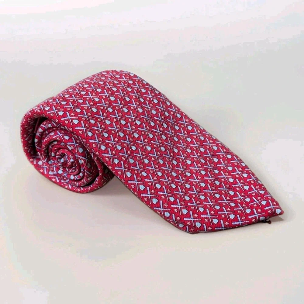 Vineyard Vines Mens Hand Picked Ian & Shep 100% Silk Baseball Bat Tie Red USA